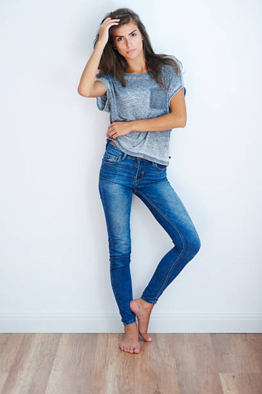 Calça Jeans Feminina Corte Tradicional Apucarana - Calça Jeans Escura Masculina Tradicional