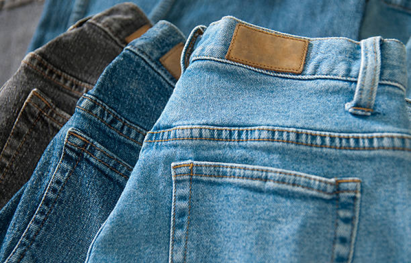 Fabricante de Calça Jeans Tradicional Masculina TUBARÃO - Fabricante de Calça Jeans Masculina Escura
